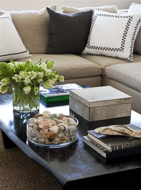 7 Clever Ways To Decorate Your Coffee Table