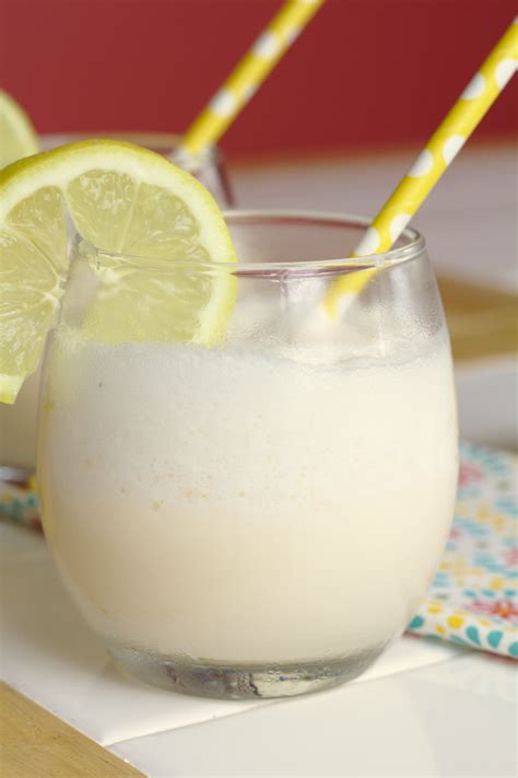 Copycat Chick-Fil-A Frosted Lemonade – Mildly Meandering