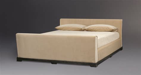 Wanda: Double Bed in Minimal Style | Promemoria