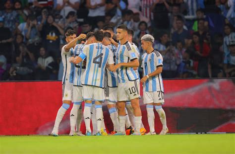 Argentina Goleó 3 0 A Guatemala Y Se Clasificó A Los Octavos De Final