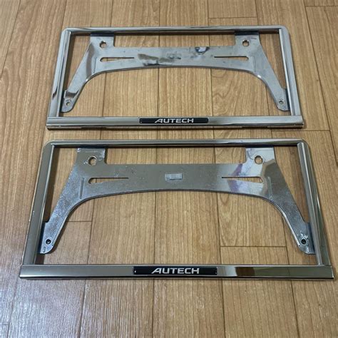 日産純正 Autech ナンバーフレーム メルカリ