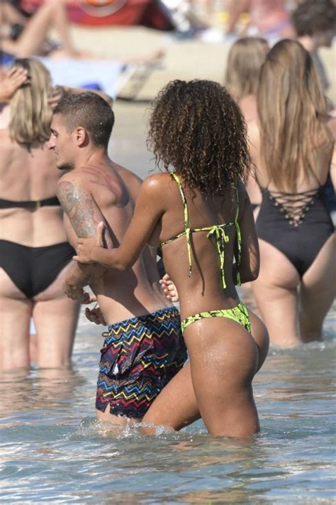 Jessica Aidi Flaunts Her Slim Body In A Snakeskin Bikini The Fappening