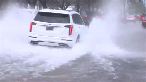 Heavy Rainfall Brings Flash Flood Emergency To Miami Dade And Broward