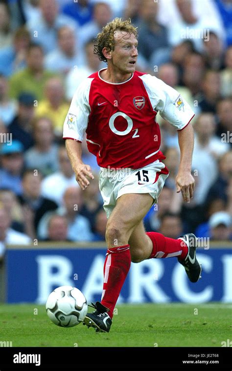 Ray Parlour Football Hi Res Stock Photography And Images Alamy