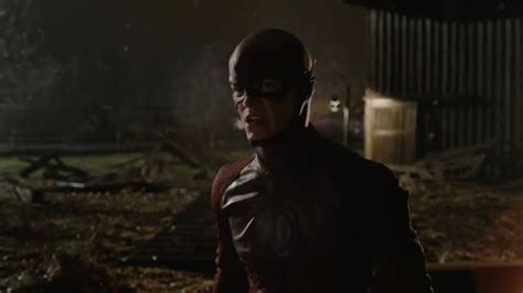 Barry Discovers His Powers The Flash Season Episode Pilot Review