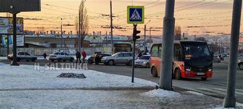 ДТП Харьков: В сеть слили момент столкновения двух легковушек на ...