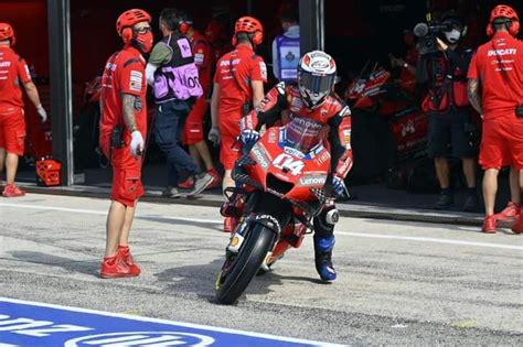 Pin De Sammy Theerameth Em Moto Gp Or Ptt Thailand