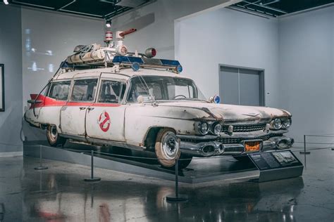 Ecto 1 Ectomobile Ghostbusters Car Classic Movie Publicity Picture