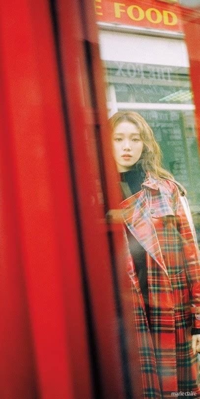 Lee Sung Kyung Marie Claire Magazine December Issue Korean Actors