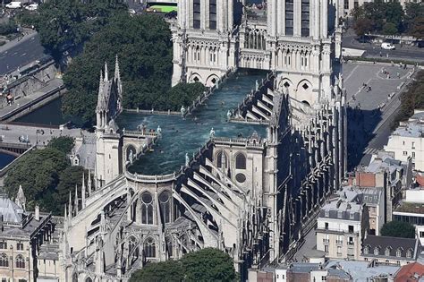 France Will Rebuild Notre Dame’s Spire as It Was, Scrapping Plans to ...