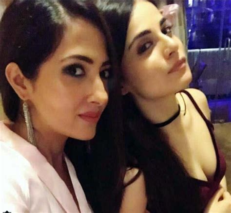 Hot Sexy Smriti Rajput Bikini Pics