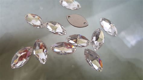 Cristallo Navette Sew On Stone Swarovski Produzione E Vendita