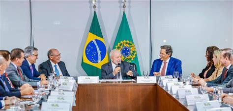 Efeito Lula Setor De Servi Os Cresce Em Junho Maior Alta Desde