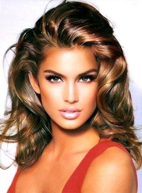 Pin By Allen On Celebrity Style Brunette Beauty Long Layered Hair Hot Hair Styles