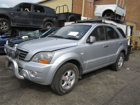 Kia Sorento Ii 38i Sa 4wd Silver Sydney Wrecker New Model Wreckers