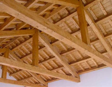 Tetto In Legno Lamellare La Legnami Savignano Strutture E