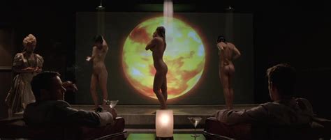 ENF Nude 3 Naked Women Shower In Front Of 2 Men ThisVid