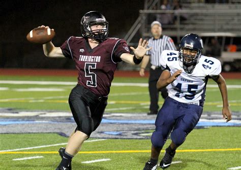 Football Torrington Clicks In 30 6 Victory Over Oxford