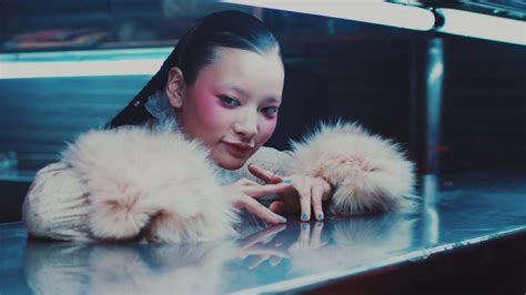 Namie Amuro NAKED Kosai Sekine