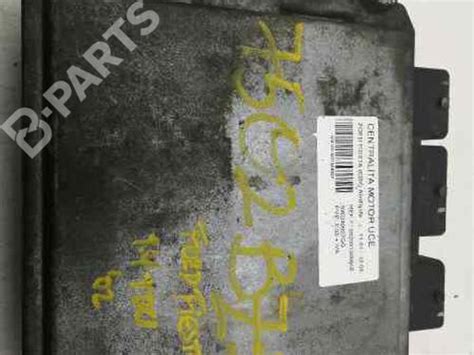 Engine Control Unit Ecu Ford Fiesta V Jh Jd V B