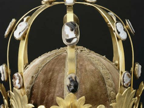 Couronne Dite De Charlemagne Courtesy Of Musee Du Louvre Mus E Du Louvre