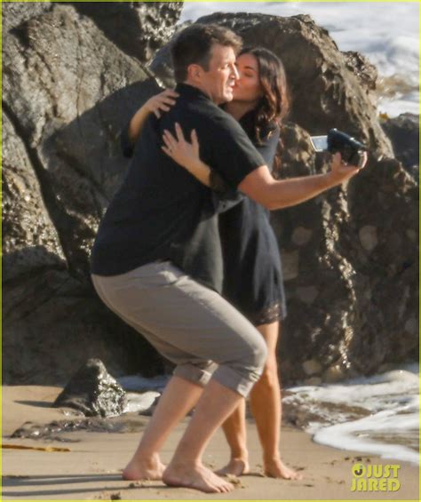 Photo Jenna Dewan Nathan Fillion The Rookie Beach Scene 081 Photo