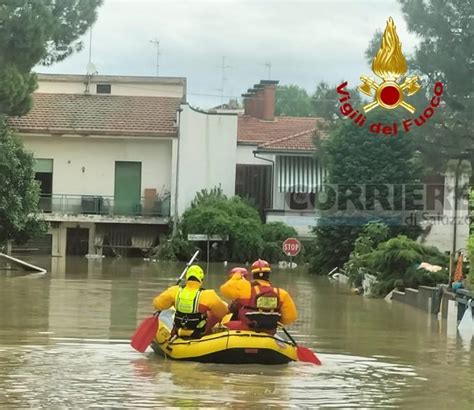 Attualità Vigili del Fuoco piemontesi in Emilia Romagna Soccorritori