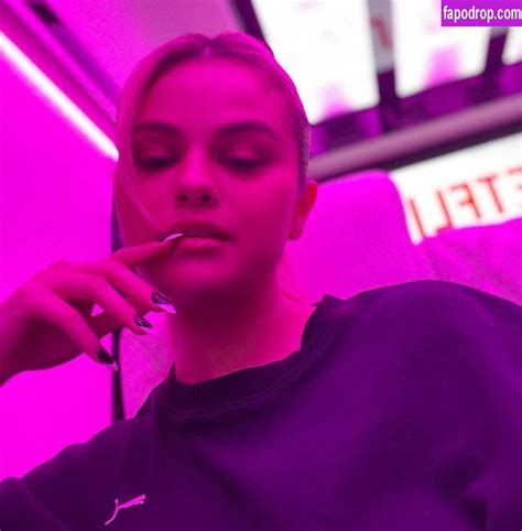 Selena Gomez Selena Gomez Selenagomez Leaked Nude Photo From