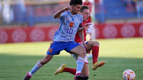 Empate de España sub19 ante Dinamarca en el primer partido de la Ronda