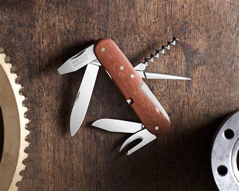 Victorinox Replica Limited Edition Celebrates The Year