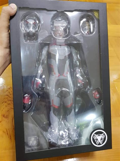 Hottoys Hot Toys Tony Stark Team Suit Hobbies Toys Toys Games On Carousell