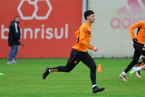 Pen Ltimo Treino Antes De Viajar Ao Rio Sport Club Internacional