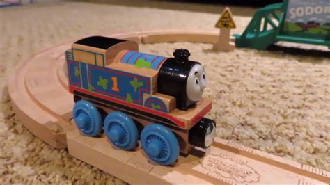 Thomas And Friends Wood 5 In 1 Builder Setwood Thomas Tank Engine