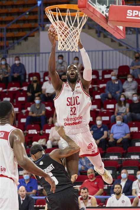 Photos Basket Ball Pro B Le SLUC Nancy Battu Par Paris Dit