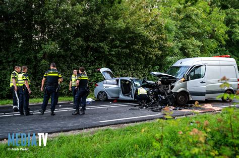 Vijf Gewonden Waaronder Drie Kinderen Bij Ernstig Ongeval Op De N207