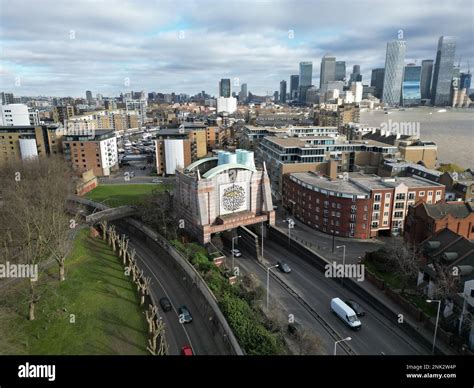 Limehouse Link Tunnel Entrance East London Uk Canary Wharf In