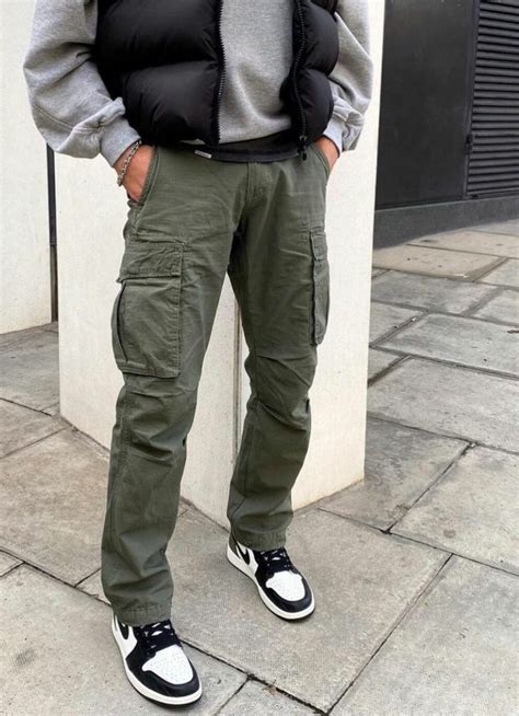 Calça Cargo Masculina Como Usar E De 30 Looks Para Inspirar Calça Cargo Masculina Homens