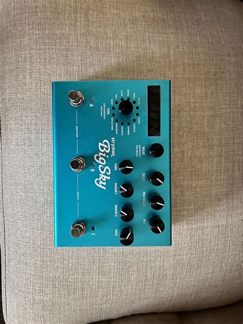 Strymon Big Sky Reverb Pedal Present Blue Reverb