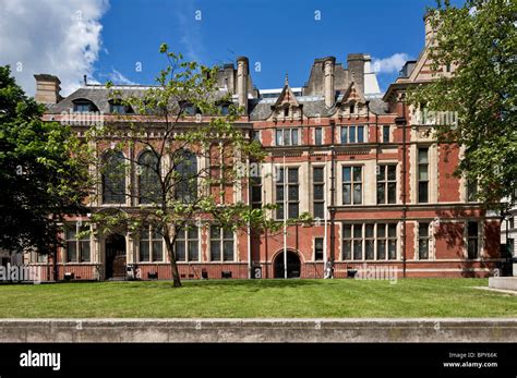 Rics Headquarters Hi Res Stock Photography And Images Alamy