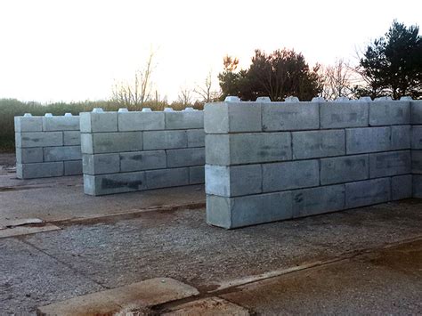 Duo Interlocking Precast Concrete Blocks For Temporary Works And Cofferdams