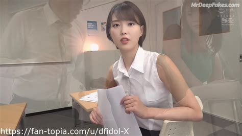 Shower is good place for 迪丽热巴 Dilireba 假色情片 to make fake sexy porn
