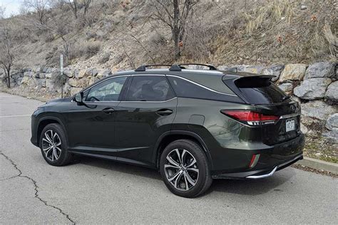 Video The Third Row In The Lexus Rx 350 L Is Impossibly Small