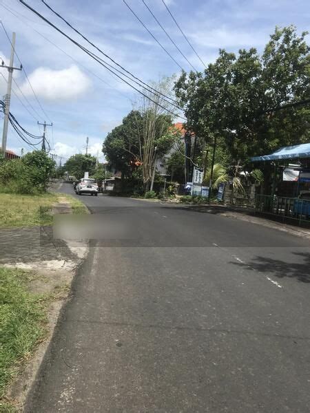 Lokasi Pinggir Jalan Raya Dharmawangsa Depan Kampus Politeknik