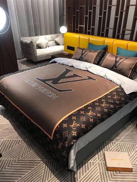 Louis Vuitton Luxury Brand Bedding Set Bedspread Duvet Cover Set Home Decor Luxury Bed Sheets