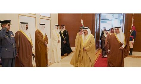 Hm King Hamad Returns After Paying Respects To Queen Elizabeth Ii The Daily Tribune Kingdom