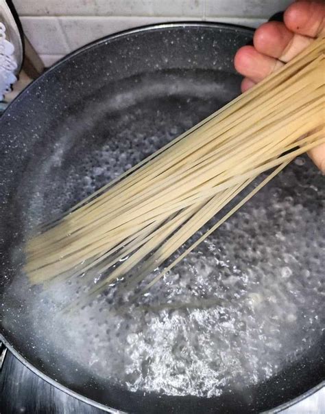 Spaghetti Miseria E Nobilt Al Pomodoro Vegani Senza Glutine E Senza