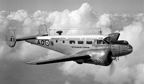 Canadian Warplanes Beechcraft Ct Expeditor