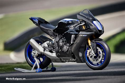 Giá xe Yamaha R1 R1M 2020 đã được công bố Motosaigon