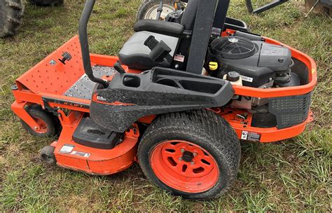 Kubota Model Z122ebr Zero Turn Mower Gas 48 Inch Cut 2014 327