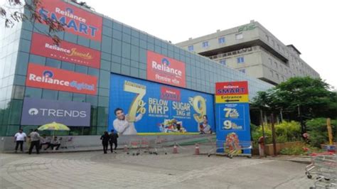 Reliance Retail Q3 Pre Tax Profit Rises 24 To Rs 3822 Crore Revenue